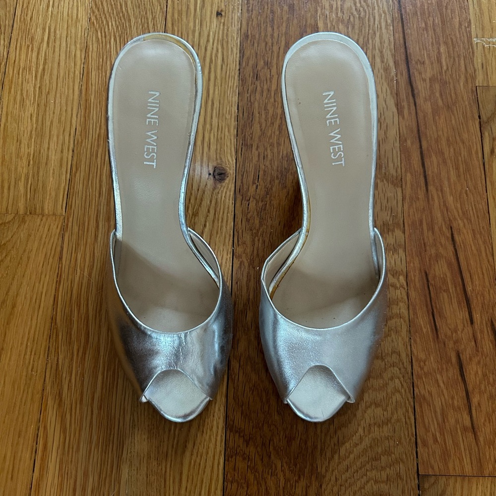 Nine West Silver Heel